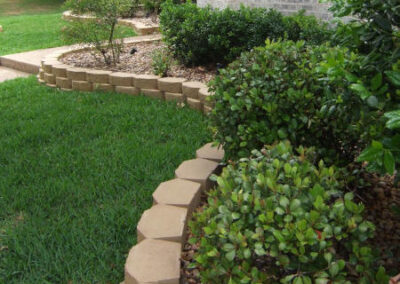 Borders - Lawn Expert - DFW Texas